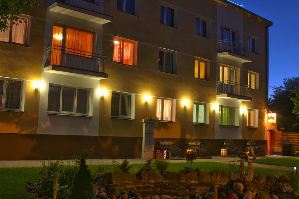 Tvirtove Appartement VNO Buitenkant foto