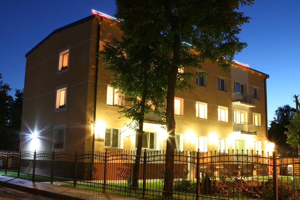 Tvirtove Appartement VNO Buitenkant foto