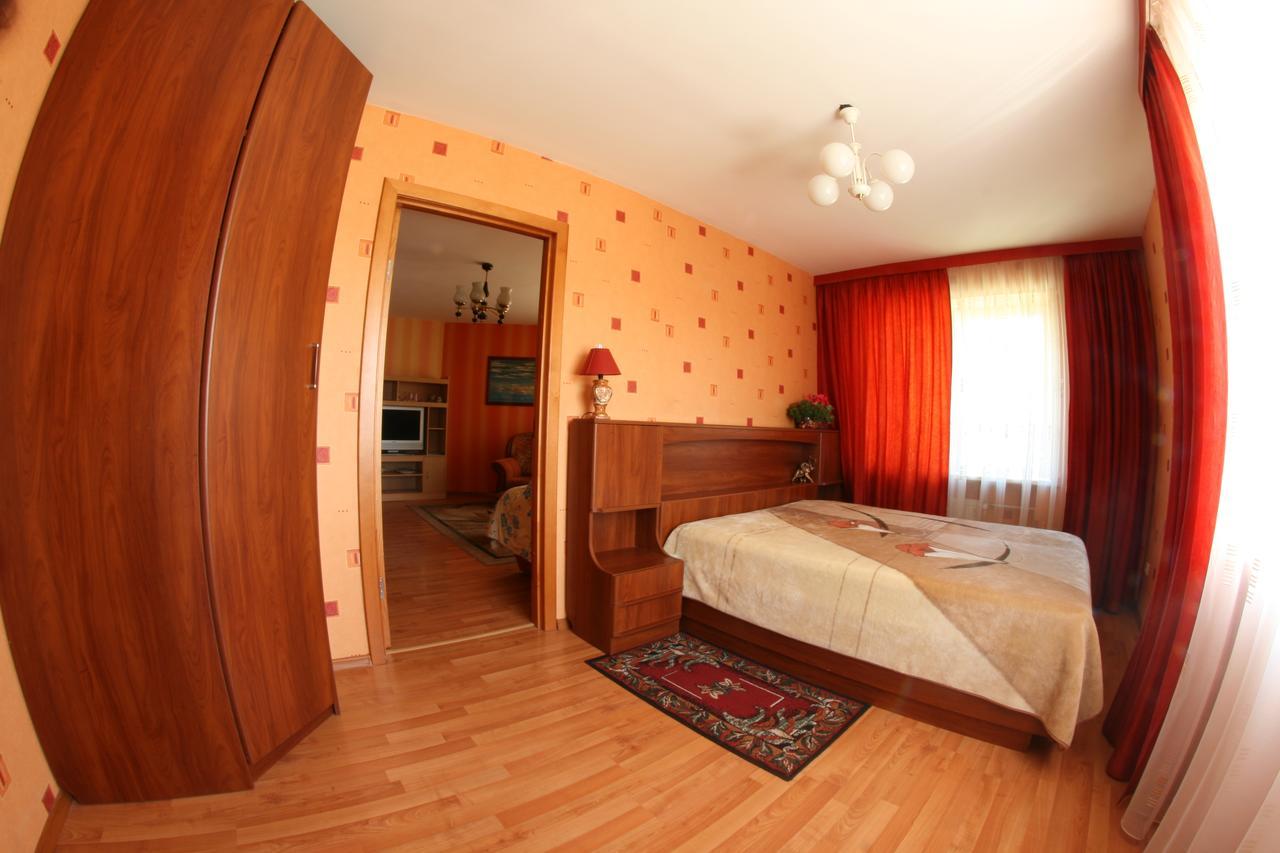 Tvirtove Appartement VNO Buitenkant foto